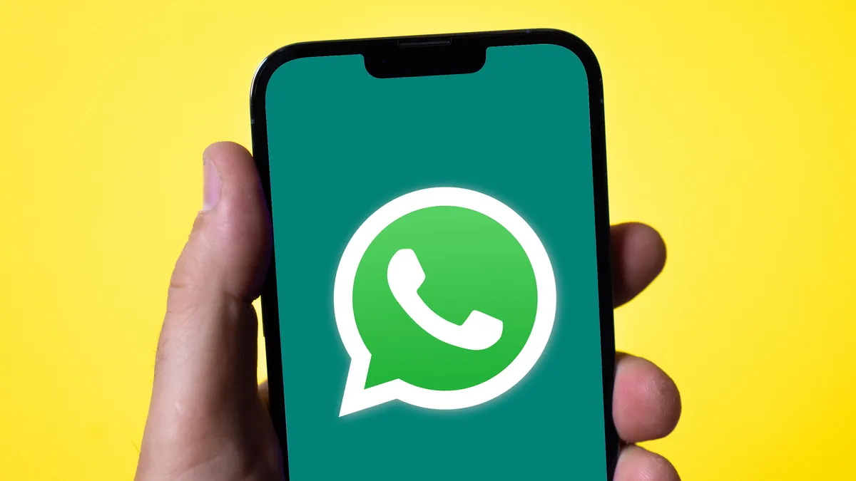 WhatsApp online status and last seen time: How can they help you identify highly active users?